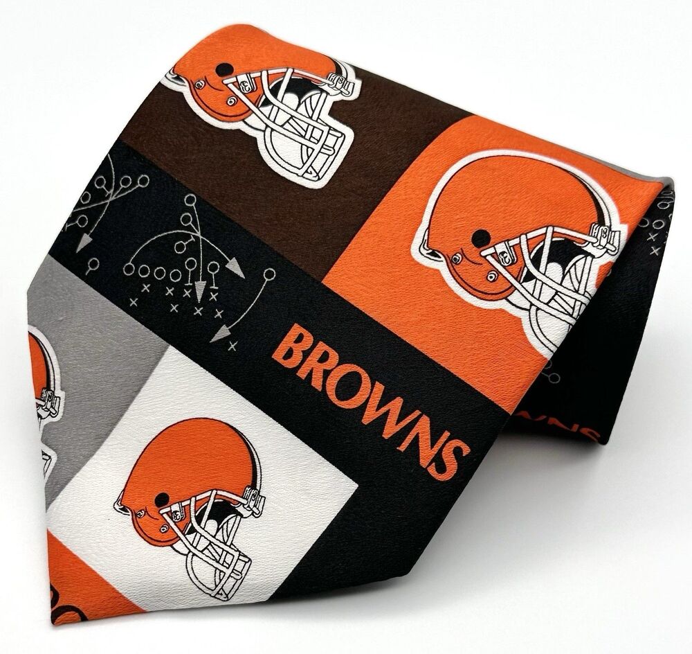 Vintage 2002 Ralph Marlin Cleveland Browns NFL Block & Play Football Tie Necktie